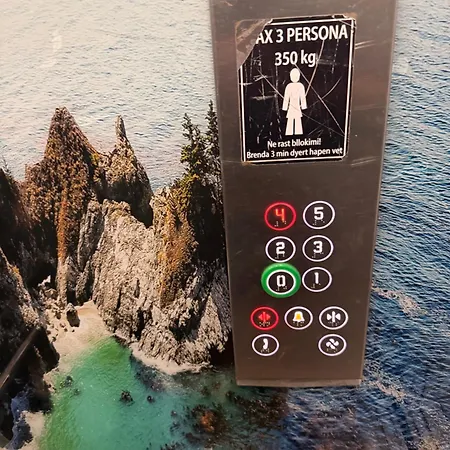 Holiday Apartaments Апартаменты