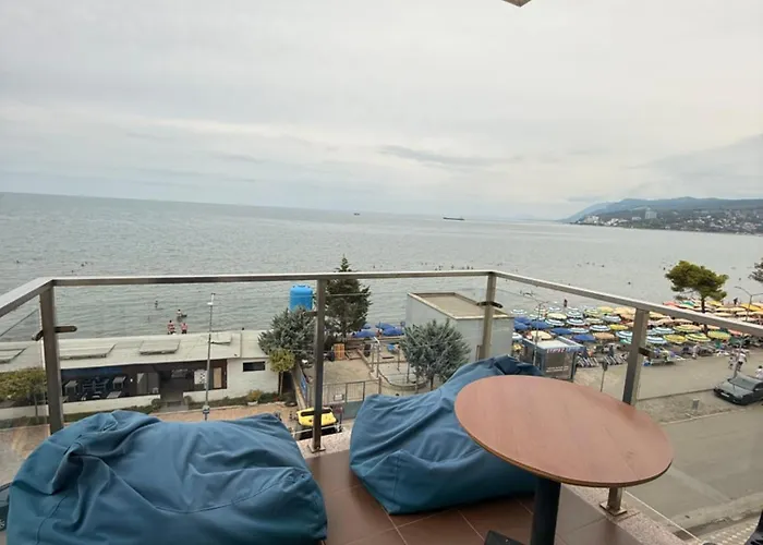 公寓 Holiday Apartaments *